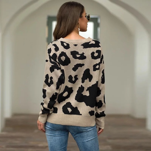 One Small Left Fashion Leopard Sweater - Picture 2 of 3